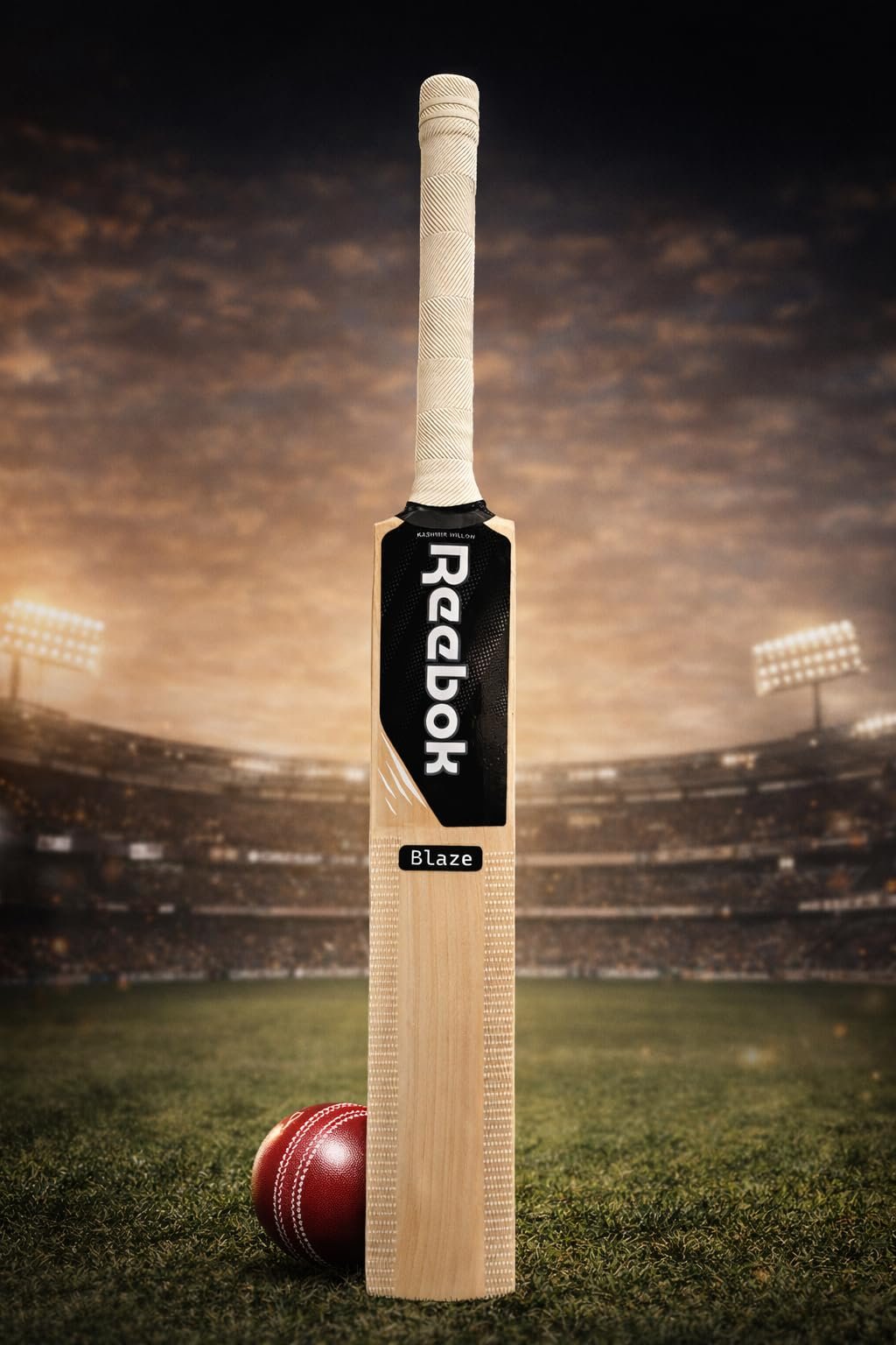 Reebok Blaze Cricket Bat for Boys | Kashmir Willow Size 5 | Lightweight Junior Bat for Practice & Matches