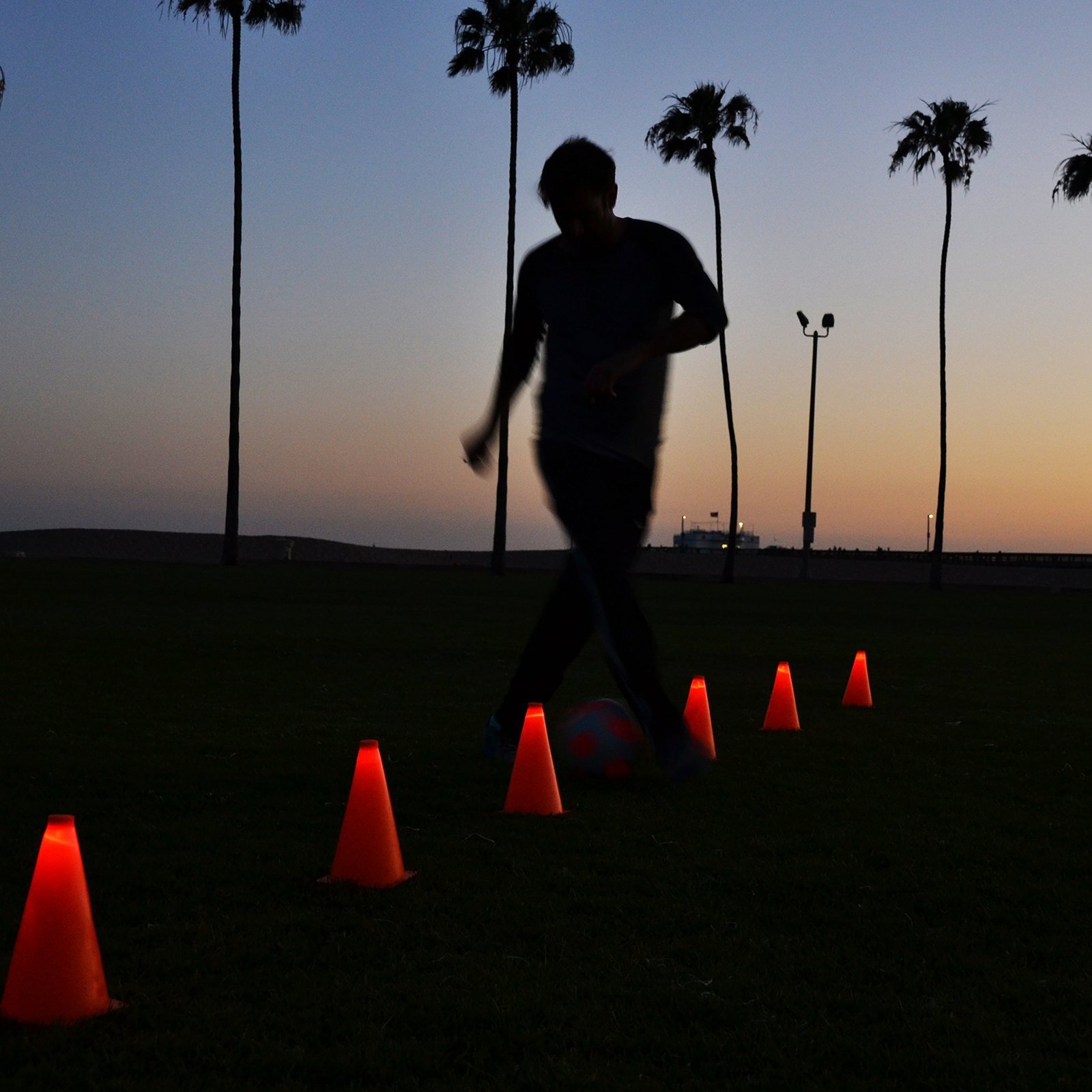 LED Light up Sports Cones (6 Pack), 9"
